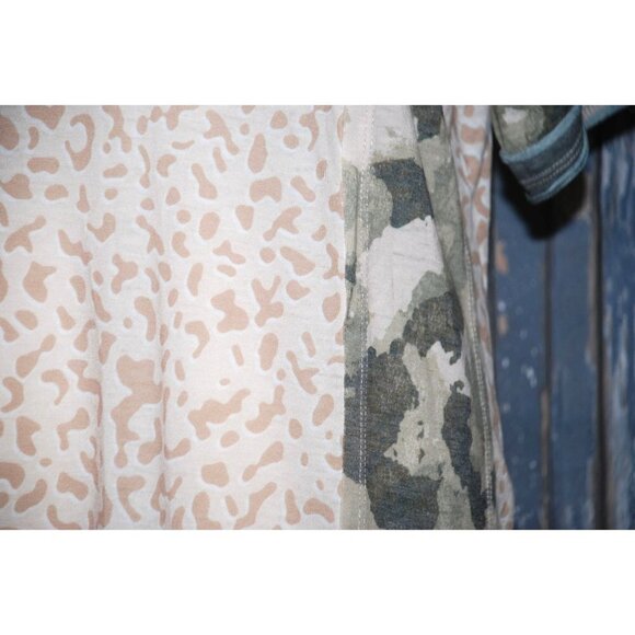 NWT Cato Est. 1946 Ladies T-Shirt Top Size L Camouflage SS Stretch Yellow Green - Picture 3 of 8